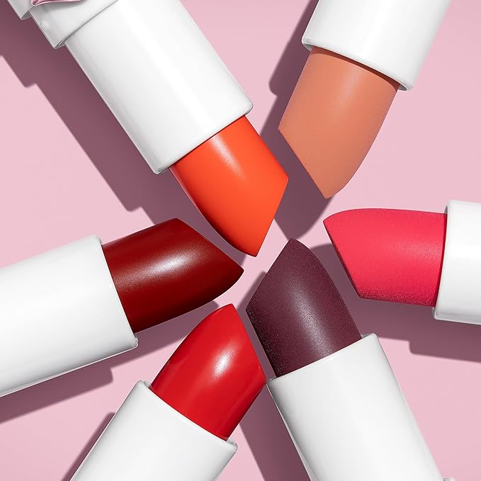 wet n wild Mega Last High-Shine Lipstick Lip Color, Infused with Seed Oils For a Nourishing High-Shine, Buildable & Blendable Creamy Color, Cruelty-Free & Vegan - Crimson Crime