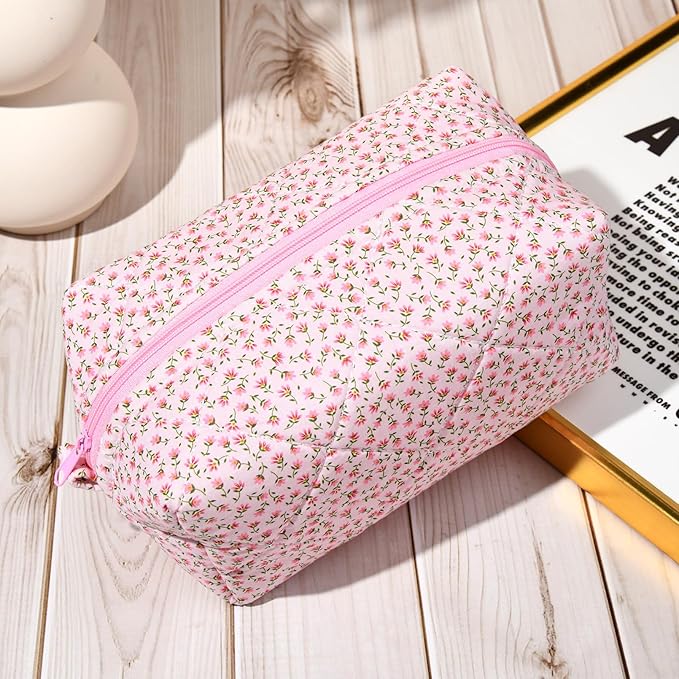 Soidram quilted makeup bag floral