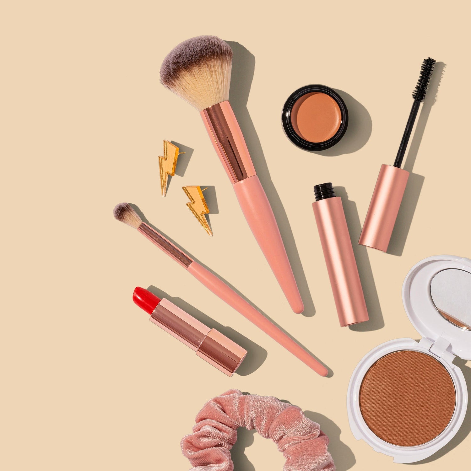Makeup Sets & Kits (All-in-One Beauty, Ready to Go)