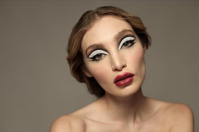 15 Colors Eyeshadow Palette | Versatile Range