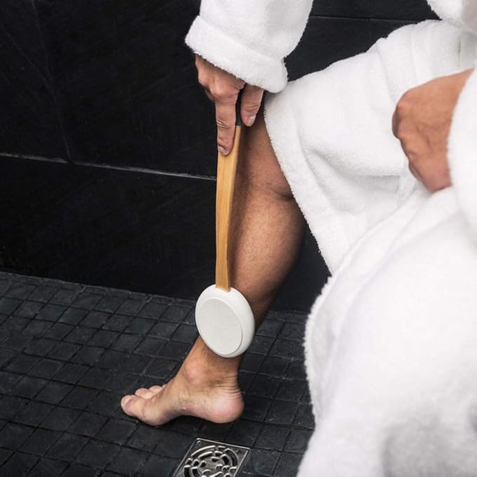 Back lotion applicator | tea