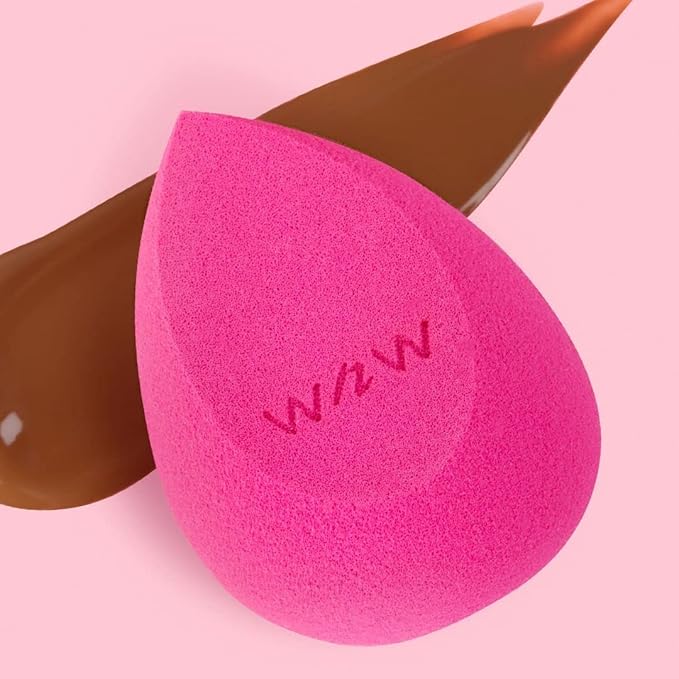 wet n wild Makeup Sponge - Low Product Absorption for Streak-Free Application, Effortless Blending Beauty for a Smooth Professional Looking Finish, Cruelty-Free & Vegan-Pink
