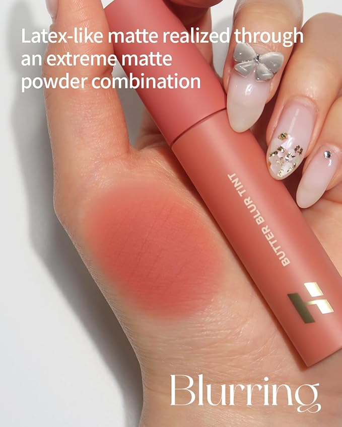 HOLIKA HOLIKA Butter Blur Lip Tint (05 CHILL) - Korean Matte Lip Tint, Lightweight High-Pigmented Lips, Velvety Silky Smooth K-Beauty Lip Makeup, Long Wearing Formula