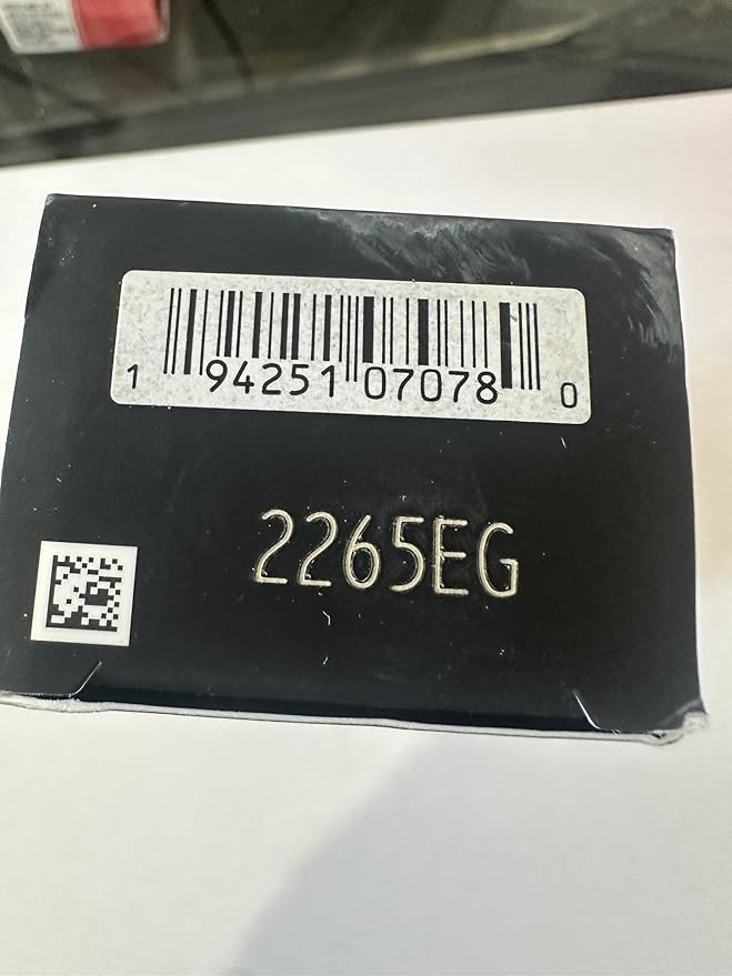 NARS Light Reflecting Foundation - Advanced Makeup-Skincare Hybrid Deep 2.6) 30ml