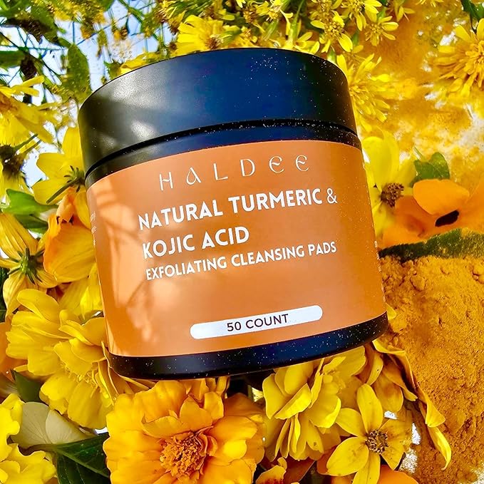 Turmeric kojic acid cleansing pads,