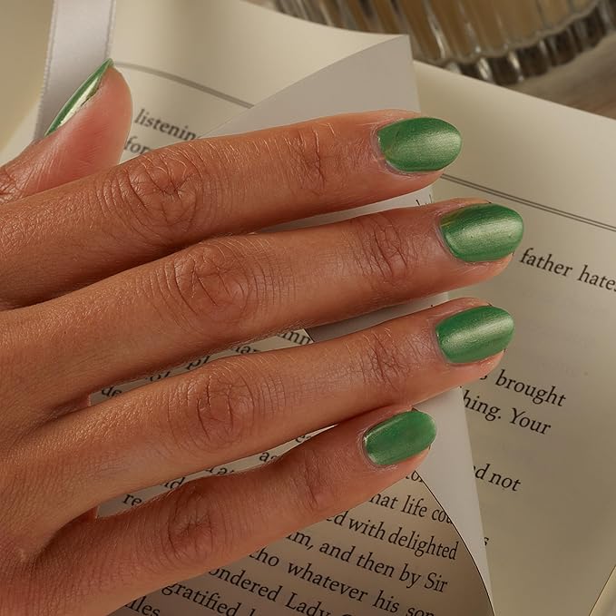 Sally Hansen Miracle Gel, Winterlust, Long Lasting, Gel-Like Formula, No UV Lamp Needed, Opaque, Shimmery Blue Nail Polish