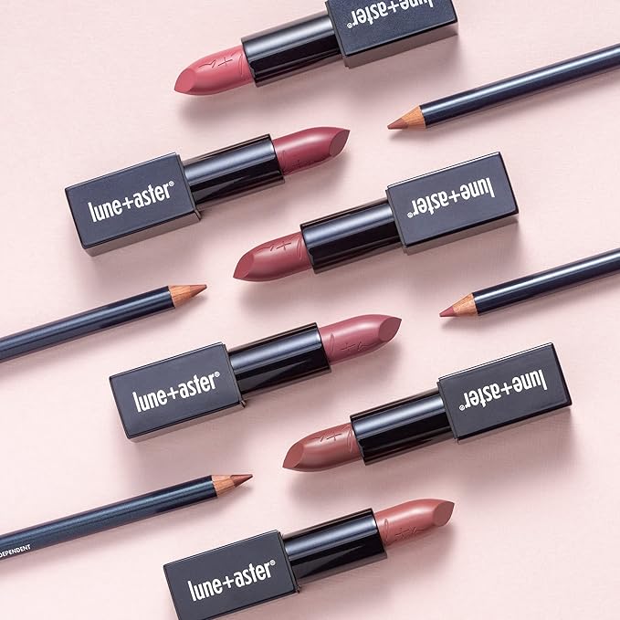 Lune+Aster PowerLips Lip Liner - Beautiful - Formulated with nourishing marula oil and vitamins C & E, it glides on smoothly to effortlessly create a perfectly polished look.